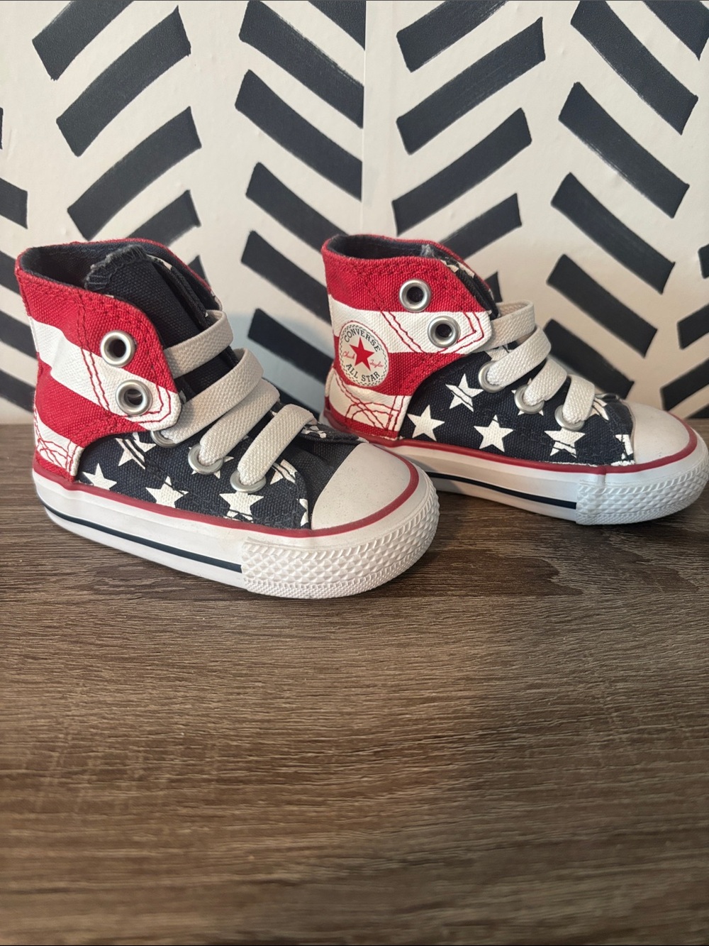 Converse Kids Red White Blue Star High-Top Sneakers
